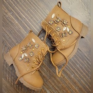 Baby/Toddler girl zip+tie boots - Sugar NEW Fall winter